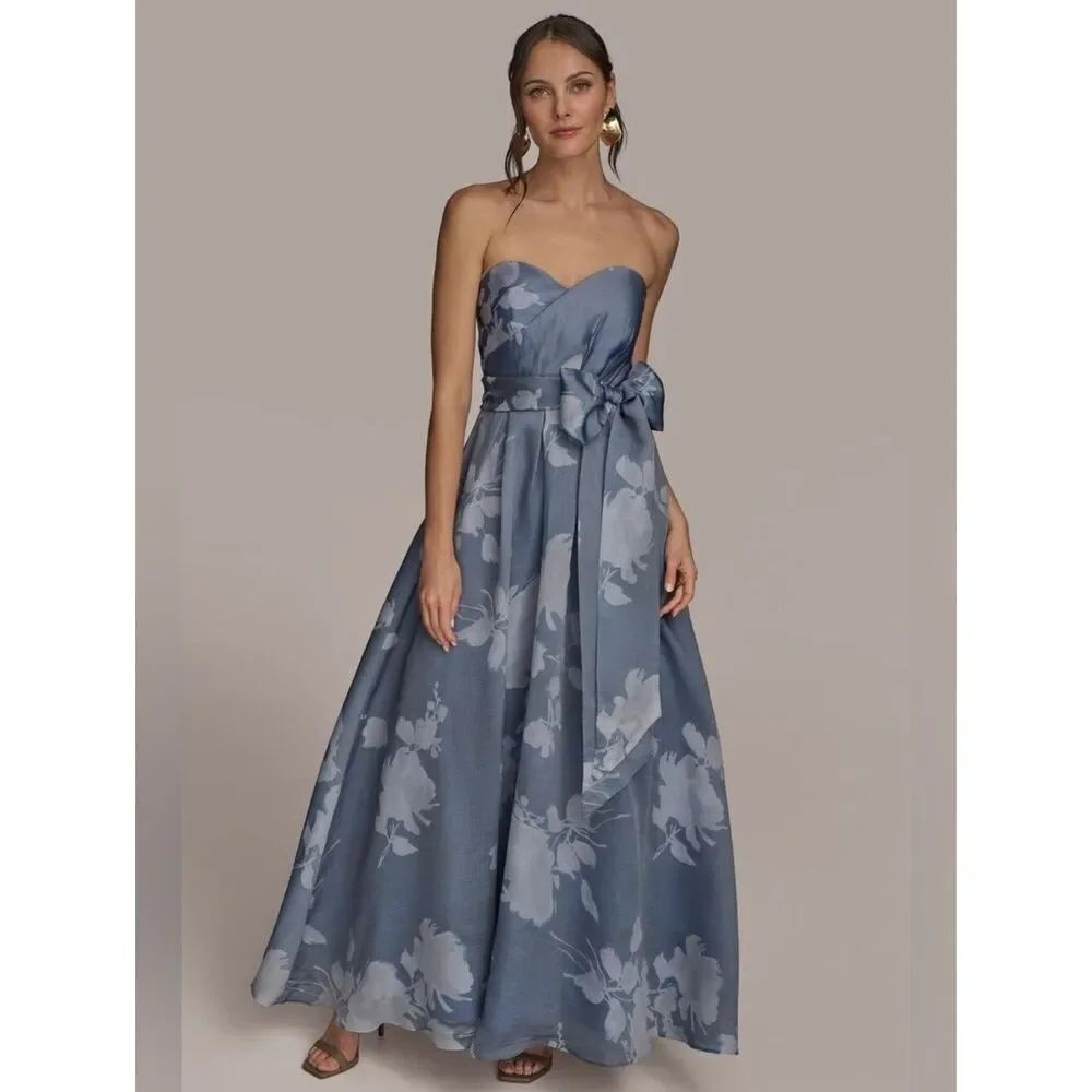 NWT Donna Karan Blue Floral Strapless Fit & Flare Gown Size 6